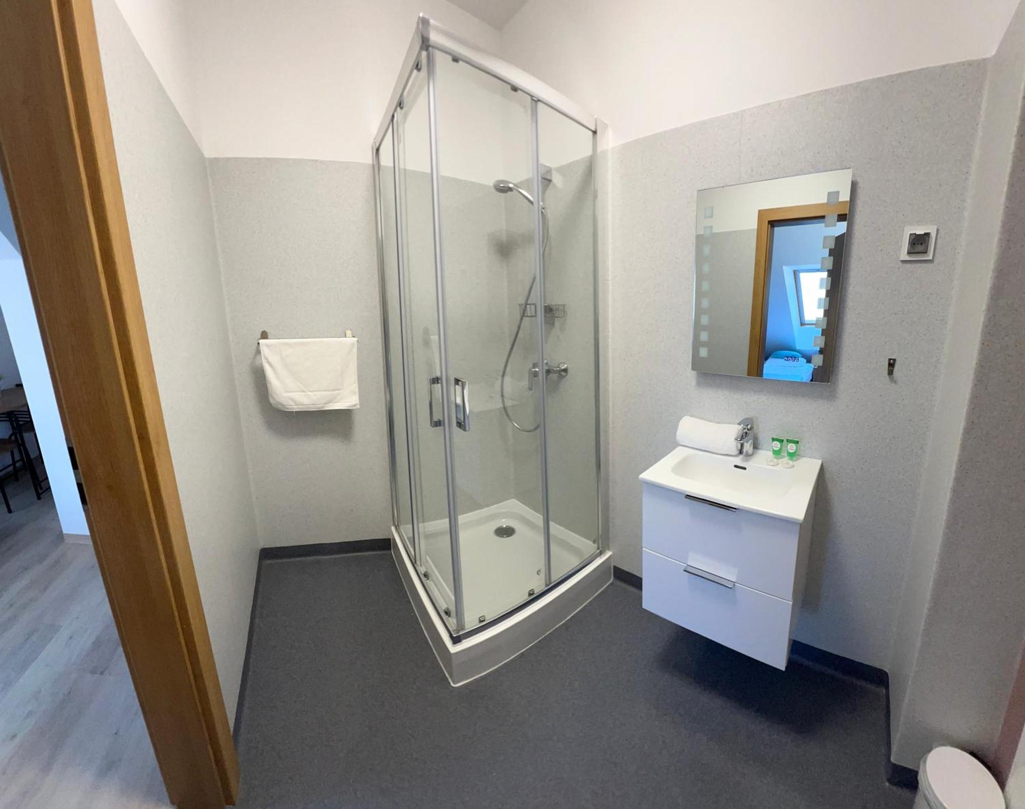 Apartamenty Divemed Jelenia Góra Buitenkant foto