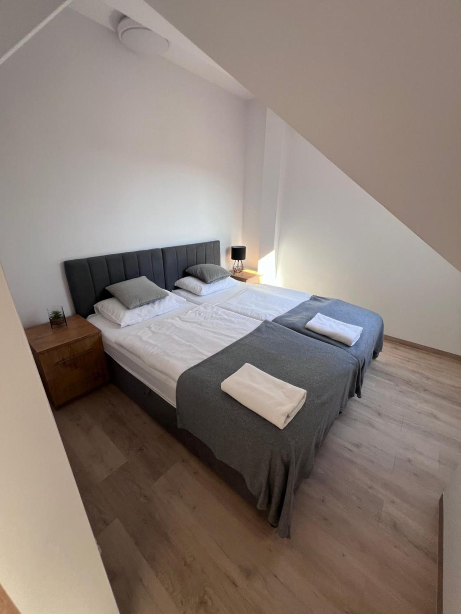 Apartamenty Divemed Jelenia Góra Buitenkant foto
